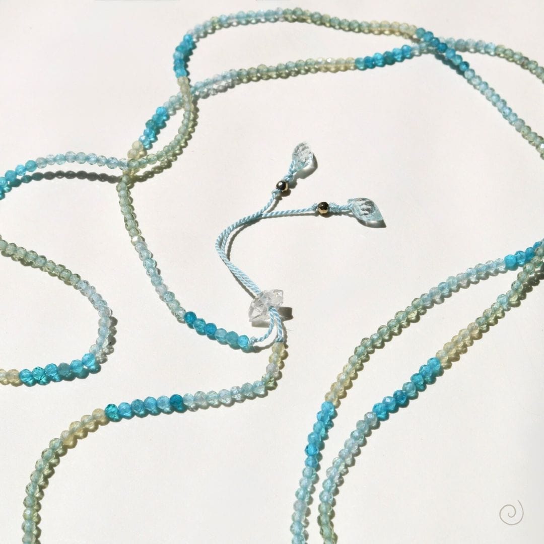 APATITE UNFOLDING No.0101 Vibe Necklaces