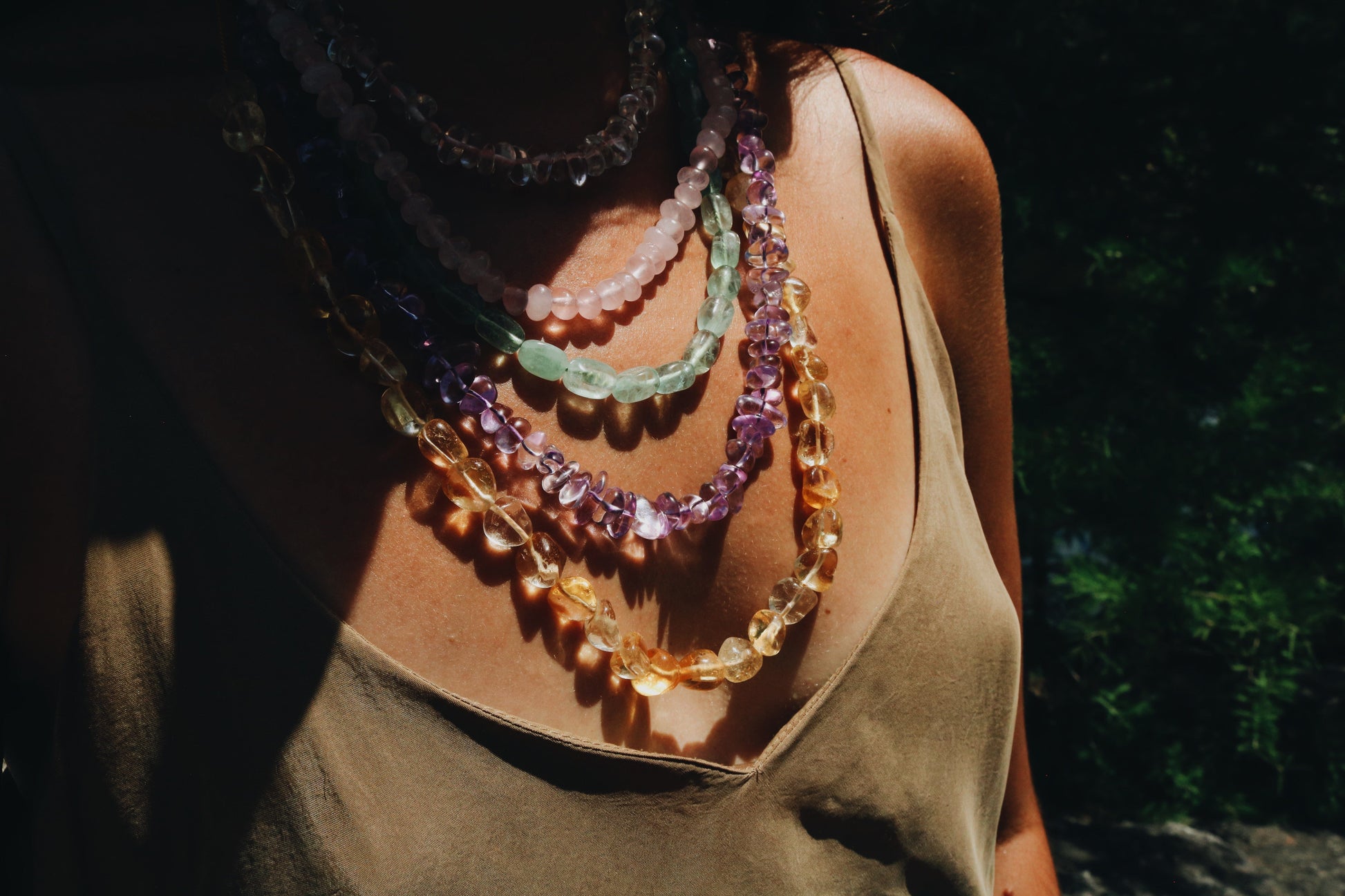 FLUORITE POLISHED PEBBLES NECKLACE | SPECIAL EDITION Vibe Necklaces