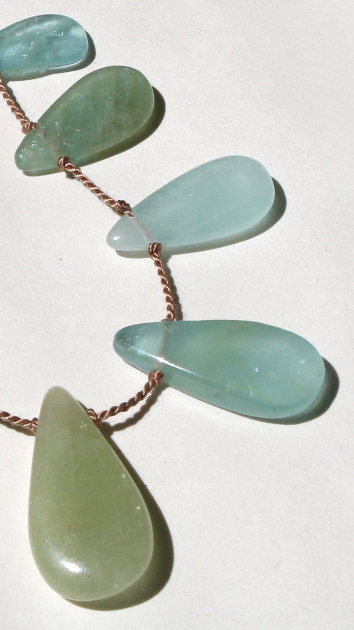 MOSS AQUAMARINE UNFOLDING No.0105 Vibe Necklaces