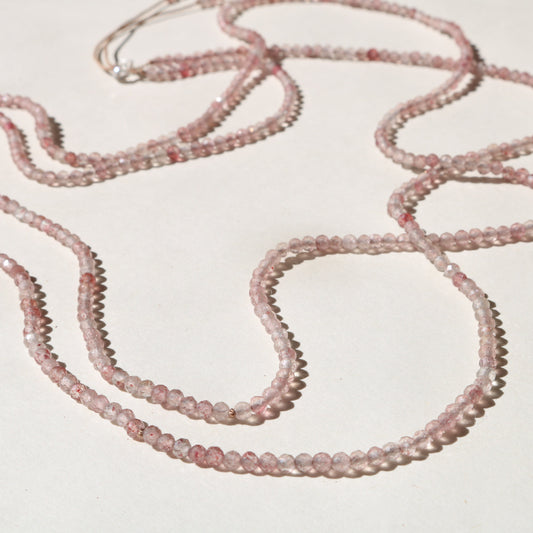 STRAWBERRY QUARTZ UNFOLDING No.0204 Vibe Necklaces