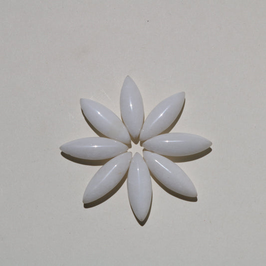 WHITE JADE PETAL Vibe Necklaces