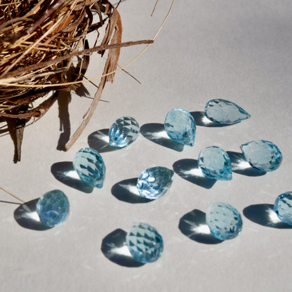 Blue Topaz, Drop Vibe Necklace