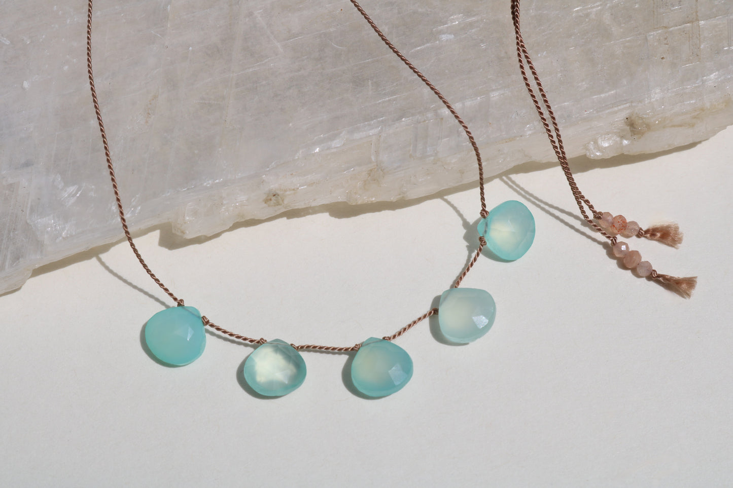 Chalcedony, Five Drops