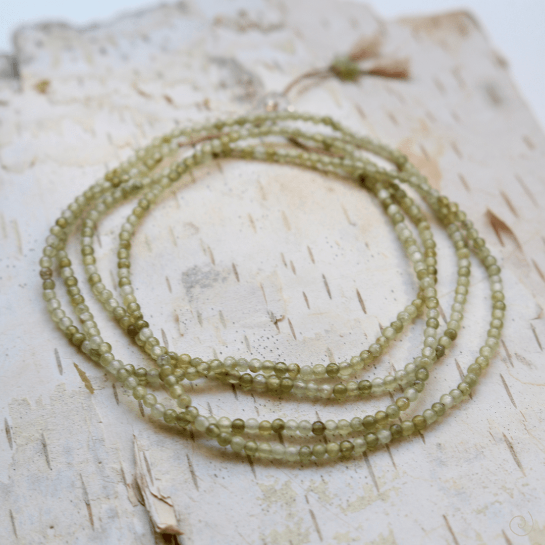 GROSSULAR GARNET UNFOLDING No.0401 Vibe Necklaces
