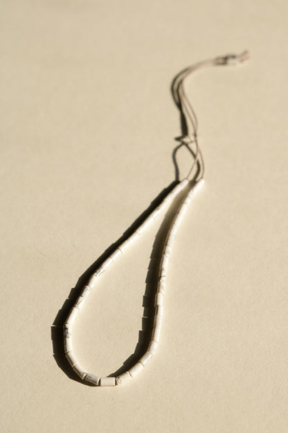 Howlite, Anklet