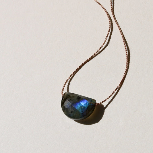 Labradorite, Horizon Vibe Necklace