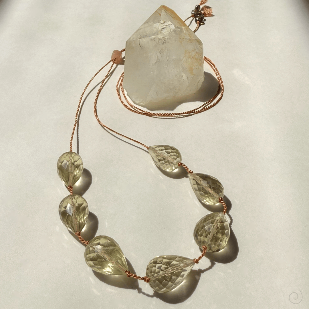 LEMON QUARTZ UNFOLDING No.0307 Vibe Necklaces Terracotta