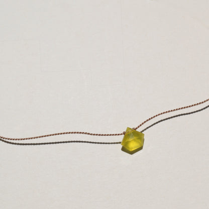Olive Quartz, Pentagon