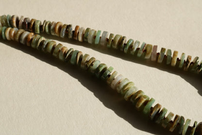 Opal, Discs
