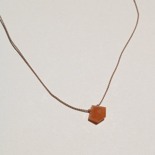 Peach Aventurine, Pentagon