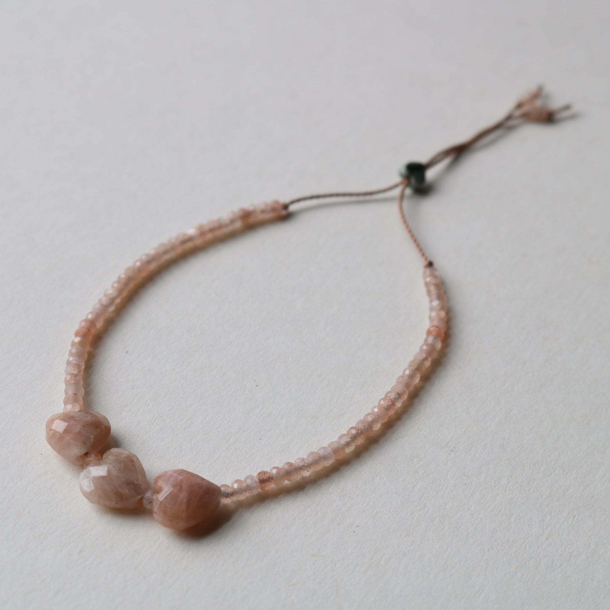 PEACH MOONSTONE + SUNSTONE HEARTS BRACELET Vibe Bracelets