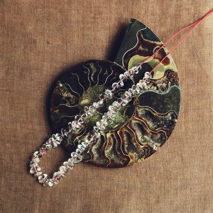 QUARTZ POLISHED PEBBLES NECKLACE | SPECIAL EDITION Vibe Necklaces