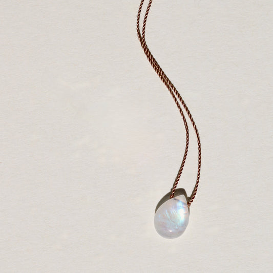 Rainbow Moonstone, Drop