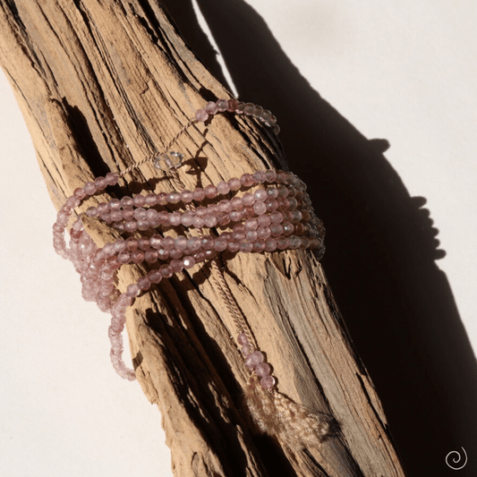 STRAWBERRY QUARTZ UNFOLDING No.0204 Vibe Necklaces