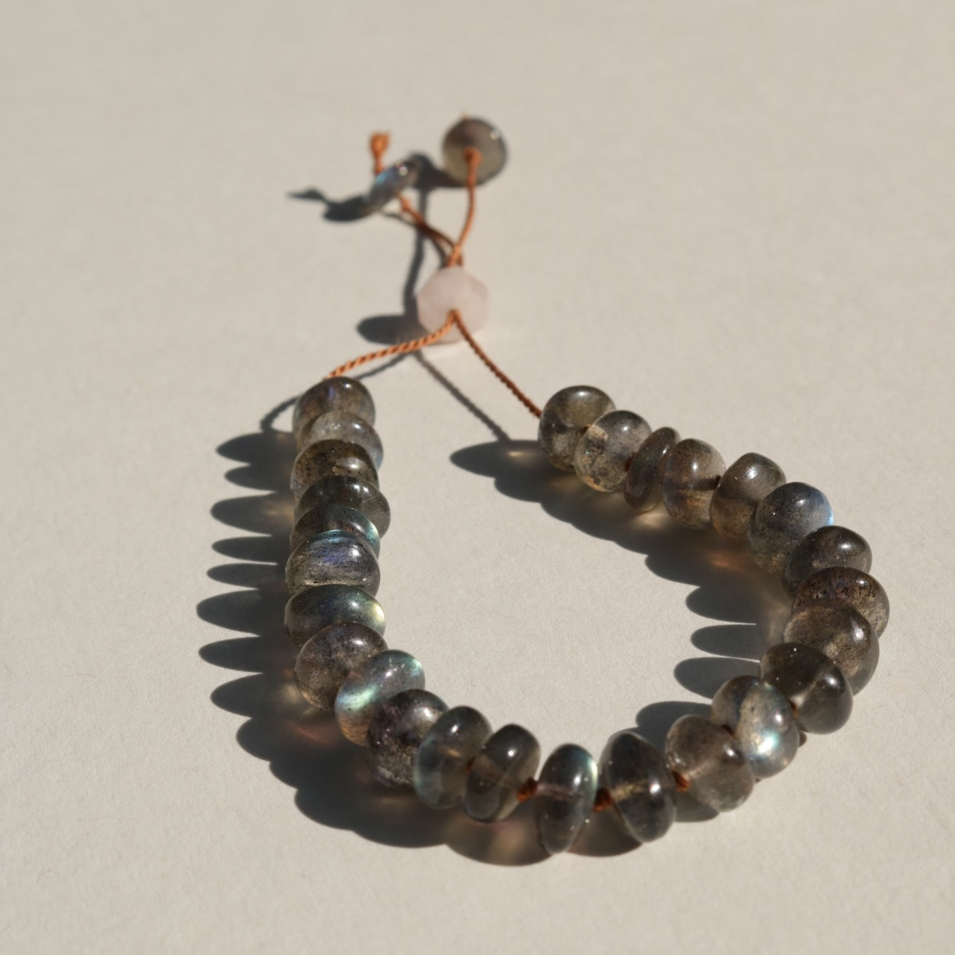 Labradorite, Pebbles Bracelet (terra silk)